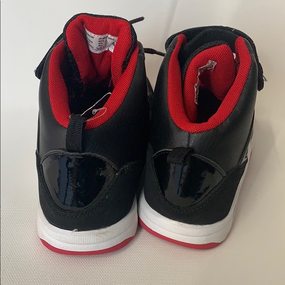 Shaq Boys Retro Sneaker - Picture 9 of 9